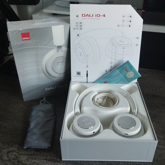 DALI IO-4 audiophile wireless headphones - Picture 5 of 8